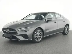 Gris Utilisé 2024 Mercedes CLA180 Luxury Berline | 32 990 € (Prix juste)