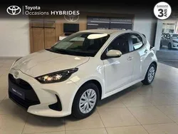 Utilisé 2024 Toyota Yaris Hybrid Berline | 21 400 € (Prix juste)