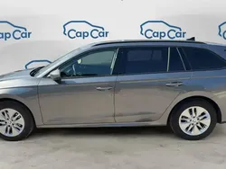 Utilisé 2023 Skoda Octavia Ambition Break | 29 680 € (Prix juste)