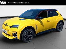 Jaune Nouvelle 2025 Renault R5 Iconic Citadine | 30 990 €