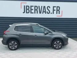 Gris Utilisé 2017 Peugeot 2008 Allure SUV | 12 990 € (Prix cher)