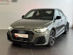 Gris chronos métallisé noir mythe métallisé Utilisé 2025 Audi A1 Sportback S-line plus Citadine | 33 997 €