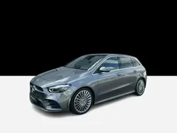 Gris Utilisé 2024 Mercedes B180 AMG line Monospace | 39 989 €