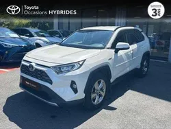 Utilisé 2019 Toyota RAV4 Hybrid SUV | 26 490 € (Prix juste)