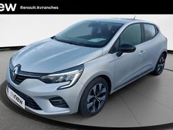 Gris Utilisé 2023 Renault Clio V Evolution Citadine | 16 999 € (Prix juste)