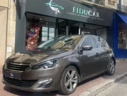 Utilisé 2015 Peugeot 308 Allure Berline | 11 490 € (Prix assez cher)