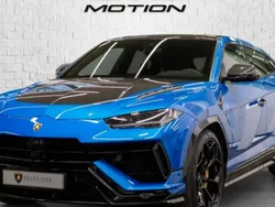 Utilisé 2023 Lamborghini Urus SUV | 382 990 €