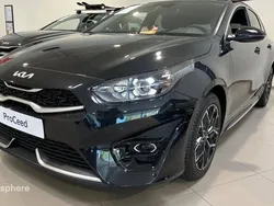 Noir Nouvelle 2025 Kia ProCeed GT-Line Citadine | 31 999 € (Prix juste)