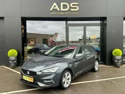 Gris Utilisé 2024 Seat Leon FR Berline | 26 990 € (Prix juste)