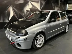 Gris Utilisé 2001 Renault Clio II R.S. Berline | 9 490 €