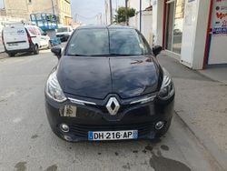 Noir Utilisé 2014 Renault Clio IV Intens Berline | 7 490 € (Prix juste)