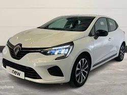 Utilisé 2023 Renault Clio V Equilibre Berline | 15 199 € (Prix juste)