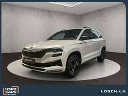 Blanc Utilisé 2024 Skoda Karoq SportLine SUV | 35 374 € (Prix cher)