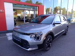 Gris comète métallisé Utilisé 2023 Kia e-Niro 2 SUV | 34 999 € (Prix cher)