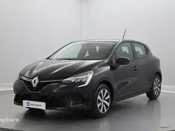 Utilisé 2023 Renault Clio V Equilibre Berline | 15 999 € (Prix juste)