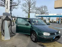 Vert Utilisé 2000 VW Golf IV Berline | 2 500 €