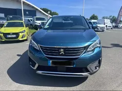 Bleu Utilisé 2020 Peugeot 5008 Allure Monospace | 15 500 € (Prix juste)