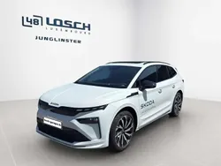 Blanc Nouvelle 2025 Skoda Enyaq iV SportLine SUV | 50 153 € (Prix cher)