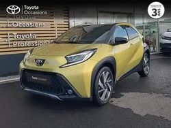 Biton beige gingembre métal/toit noir Occasion 2023 Toyota Aygo X SUV | 16 990 € (Prix assez cher)