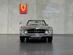Gris Utilisé 1969 Mercedes SL280 Cabriolet | 144 890 €