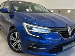 Utilisé 2022 Renault Mégane IV Evolution Berline | 18 490 € (Prix juste)