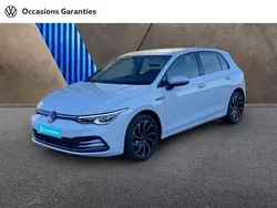 Blanc Utilisé 2023 VW Golf VIII Style Berline | 27 995 € (Prix juste)