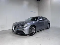 Utilisé 2021 Alfa Romeo Giulia Berline | 25 990 € (Bon prix)