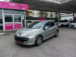 Utilisé 2008 Peugeot 207 Premium Citadine | 4 350 € (Prix juste)