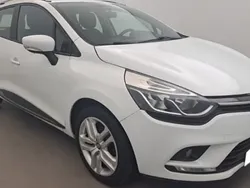 Blanc Utilisé 2018 Renault Clio GrandTour Zen Break | 9 990 € (Prix juste)