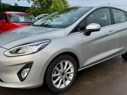 Gris Utilisé 2019 Ford Fiesta Titanium X Citadine | 8 990 €