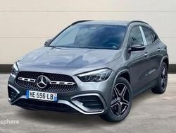Gris Utilisé 2025 Mercedes GLA180 AMG line SUV | 47 990 €