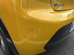 Utilisé 2023 Peugeot e-208 Style Citadine | 17 490 € (Prix juste)