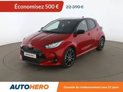 Rouge Utilisé 2022 Toyota Yaris Hybrid Sport Citadine | 21 890 € (Prix juste)