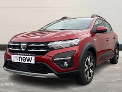 Rouge Utilisé 2023 Dacia Sandero Comfort Citadine | 14 499 € (Prix juste)