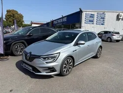 Gris Utilisé 2023 Renault Mégane IV Techno Berline | 21 990 € (Prix assez cher)