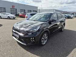Noir Utilisé 2022 Kia Niro 4 SUV | 23 999 € (Prix assez cher)