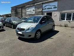 Gris Utilisé 2008 Toyota Yaris Citadine | 4 999 € (Bon prix)