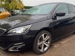 Noir Utilisé 2016 Peugeot 308 GT-line Berline | 8 990 € (Prix juste)