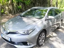 Argent Utilisé 2015 Toyota Auris Touring Sports Business Edition Break | 15 500 € (Prix juste)
