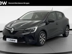 Noir Utilisé 2023 Renault Clio V Equilibre Citadine | 15 490 € (Prix juste)
