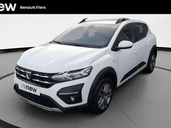 Blanc Utilisé 2022 Dacia Sandero Comfort Citadine | 14 980 € (Prix assez cher)