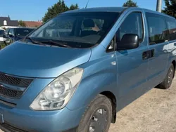 Bleu Utilisé 2010 Hyundai H-1 Monospace | 7 990 €