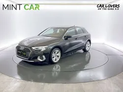 Noir Utilisé 2021 Audi A3 e-tron Design Citadine | 25 490 € (Prix juste)