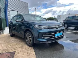 Utilisé 2025 VW Tiguan Elegance SUV | 46 990 €