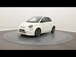 Blanc antidote Nouvelle 2025 Abarth 500e Turismo Citadine | 31 990 € (Prix juste)