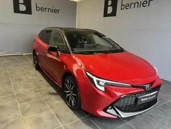 Rouge intense métallisé biton Utilisé 2024 Toyota Corolla Sport Break | 28 780 € (Prix juste)