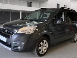 Utilisé 2017 Peugeot Partner Tepee Outdoor Monospace | 13 990 € (Prix assez cher)
