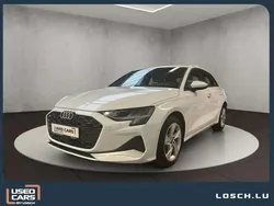 Blanc Utilisé 2024 Audi A3 Advanced Berline | 29 733 € (Bon prix)
