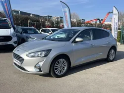 Utilisé 2021 Ford Focus Business Edition Berline | 13 299 € (Prix juste)