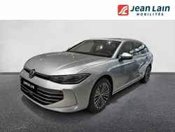 Argente Utilisé 2024 VW Passat Elegance Coupé | 42 890 €